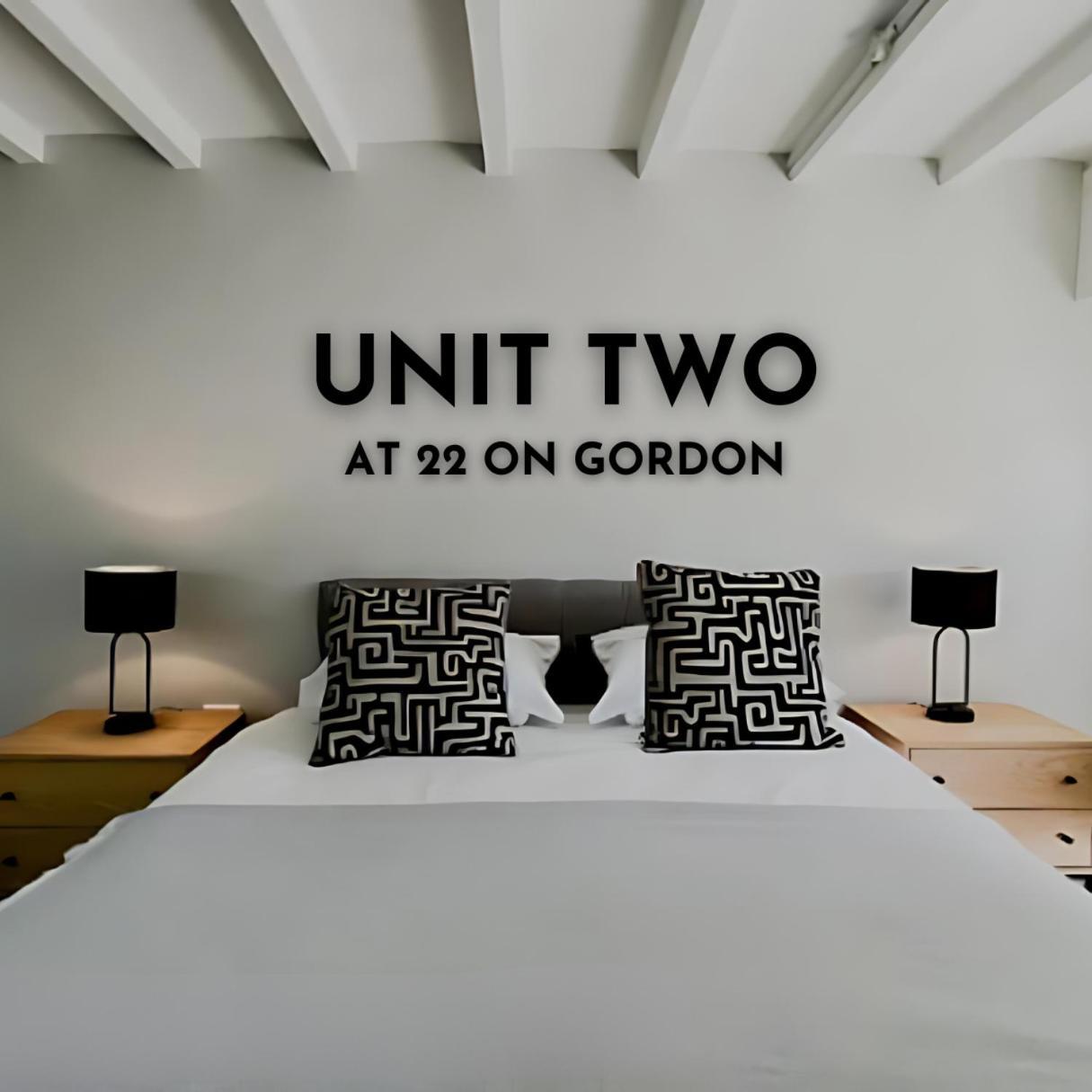 22 On Gordon - Previously Annies Self Catering *