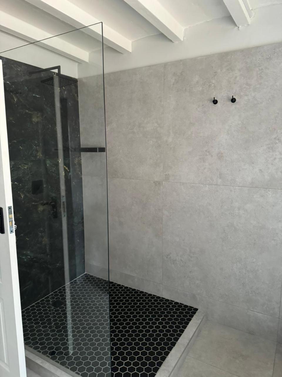 22 On Gordon - Previously Annies Self Catering
