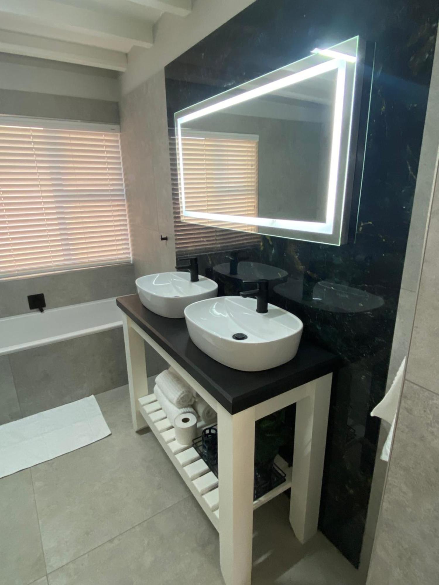 Apartment 22 On Gordon - Previously Annies Self Catering Durban